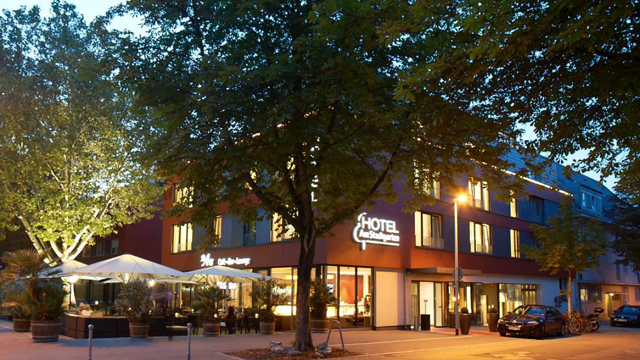 Außenansicht des Designhotels am Stadtgarten in Freiburg